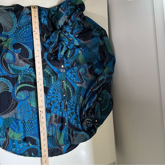 Chicos Peacock Blouse Tie Neck Balloon Statement Sleeve Silky Satin Size 3 16/18 - Picture 9 of 10